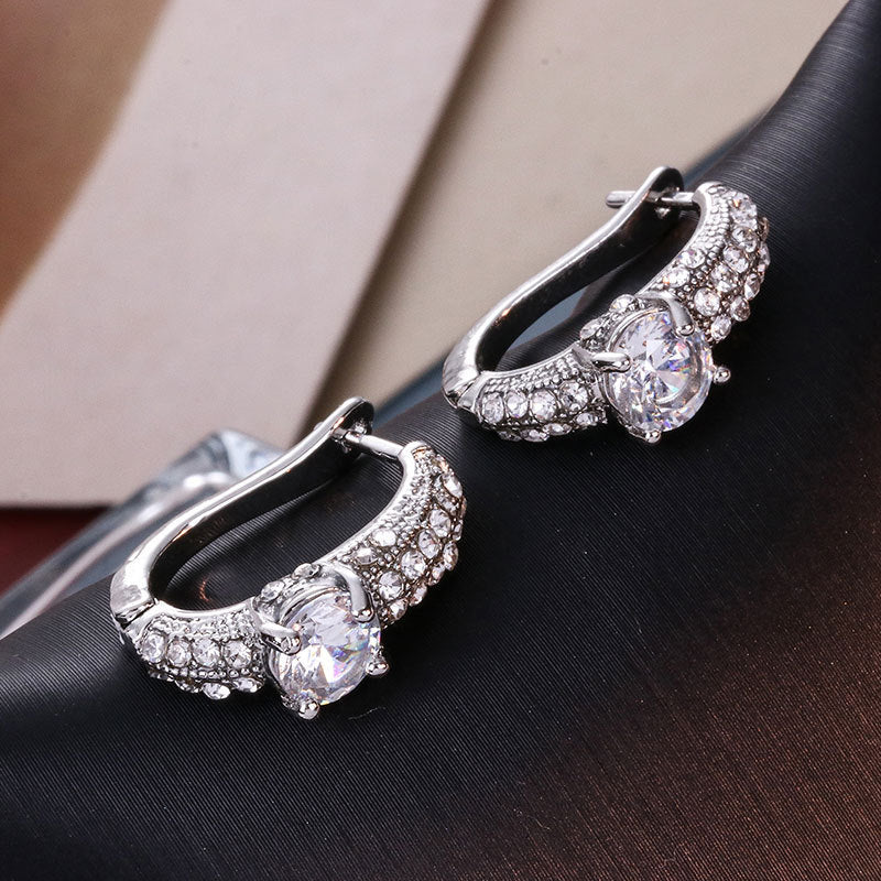 Ear Clip Graceful And Fashionable Shiny Artificial Zircon