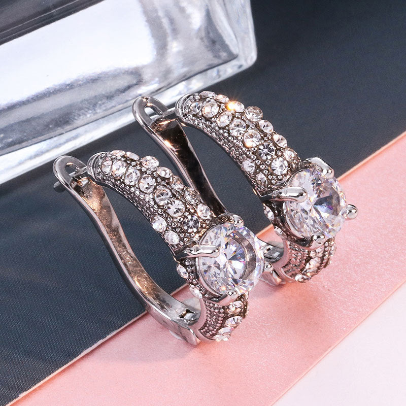Ear Clip Graceful And Fashionable Shiny Artificial Zircon